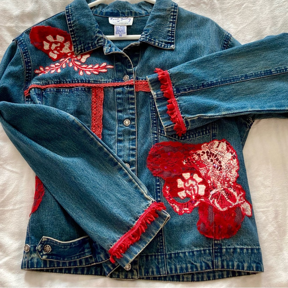 Spring Sale🌼 Rene’ Derhy vintage embroidered fringe beaded appliqué jean jacket